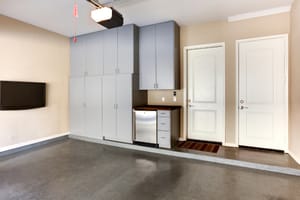 How To Negotiate The Best Price For Garage Cabinet Installation
