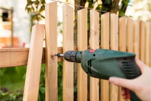 10 Tips For Finding The Best Fence Repair Companies