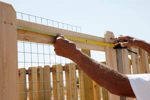 How To Negotiate The Best Price For Fence Repair