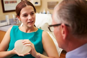 7 Signs You've Found The Right Breast Implants Surgeon