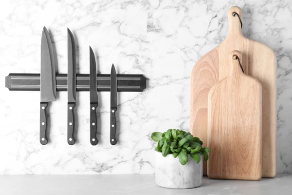 12 Space-Saving Ways To Store Kitchen Knives